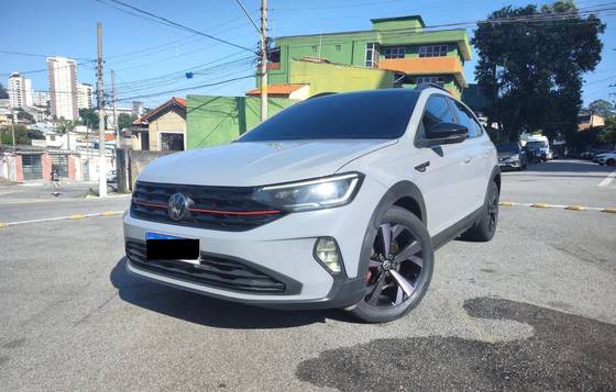 VOLKSWAGEN NIVUS 1.0 200 TSI TOTAL FLEX HIGHLINE AUTOMÁTICO